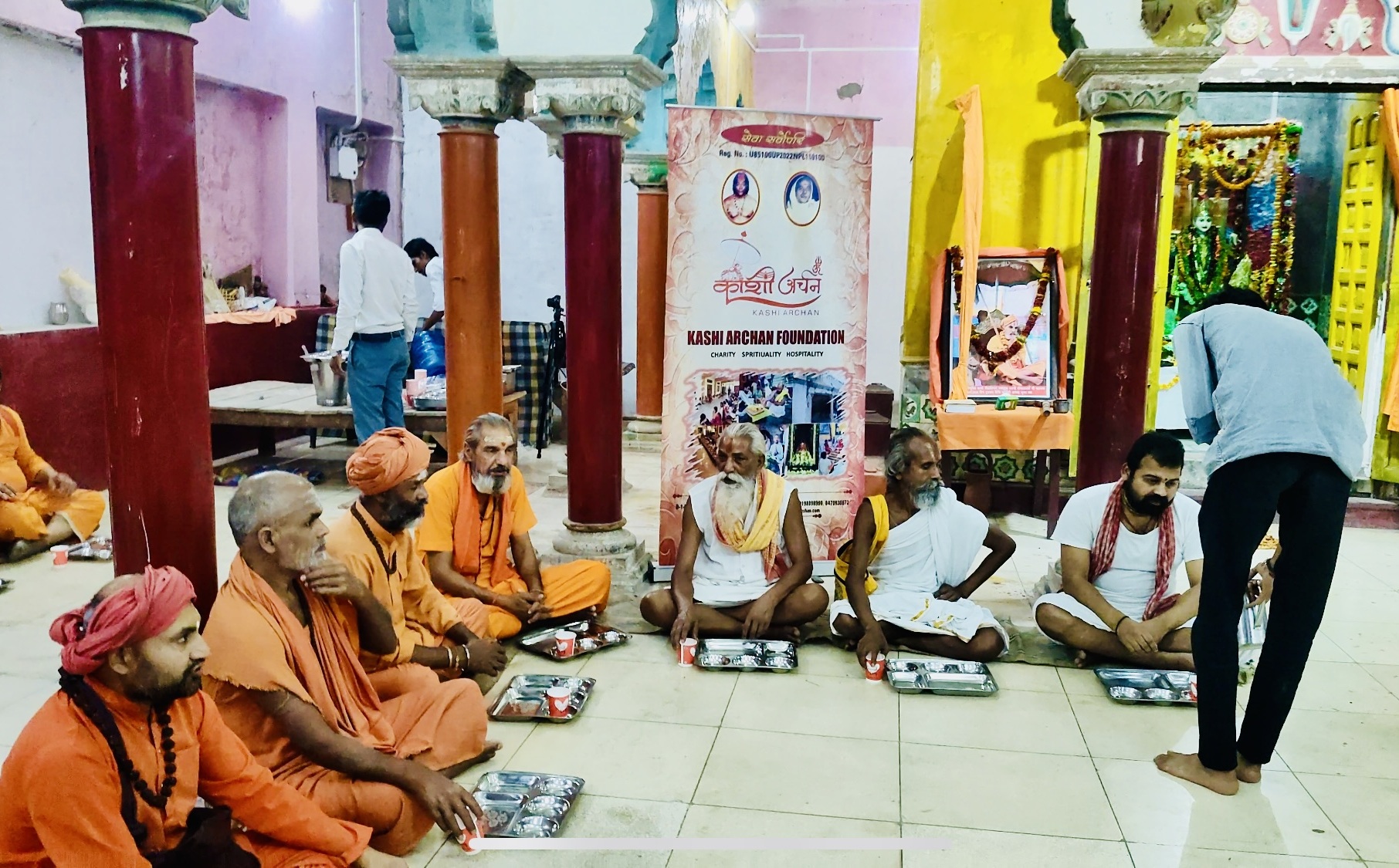 5 Brahmins 1 Sanyasi Bhojan Sewa