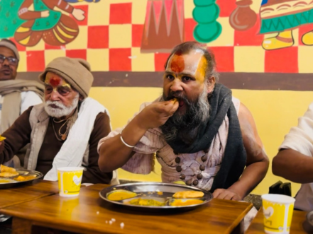Feed 21 Devotees & 11 Sanyasis