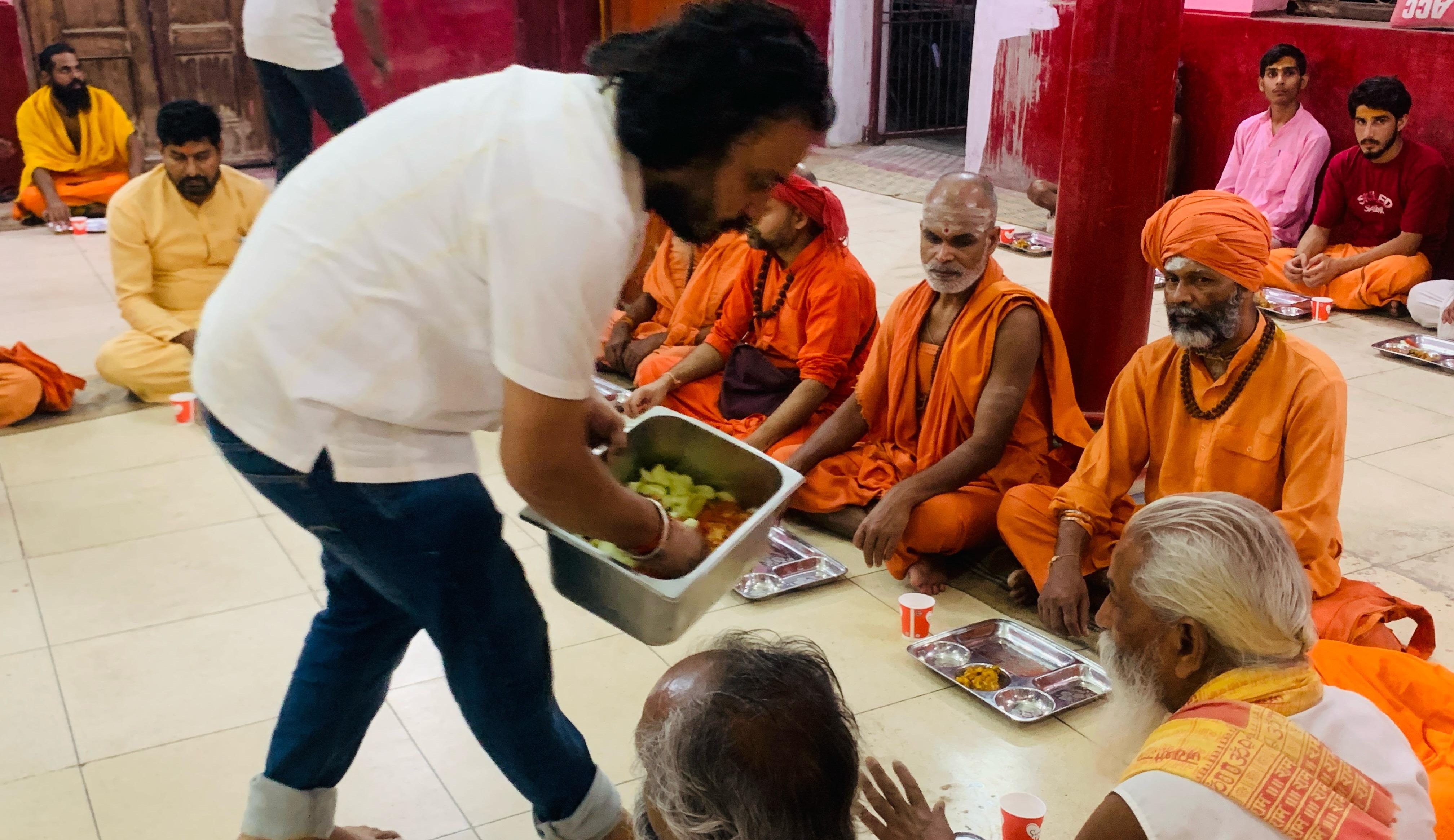 11 Brahmins 5 Sanyasis Bhojan Sewa