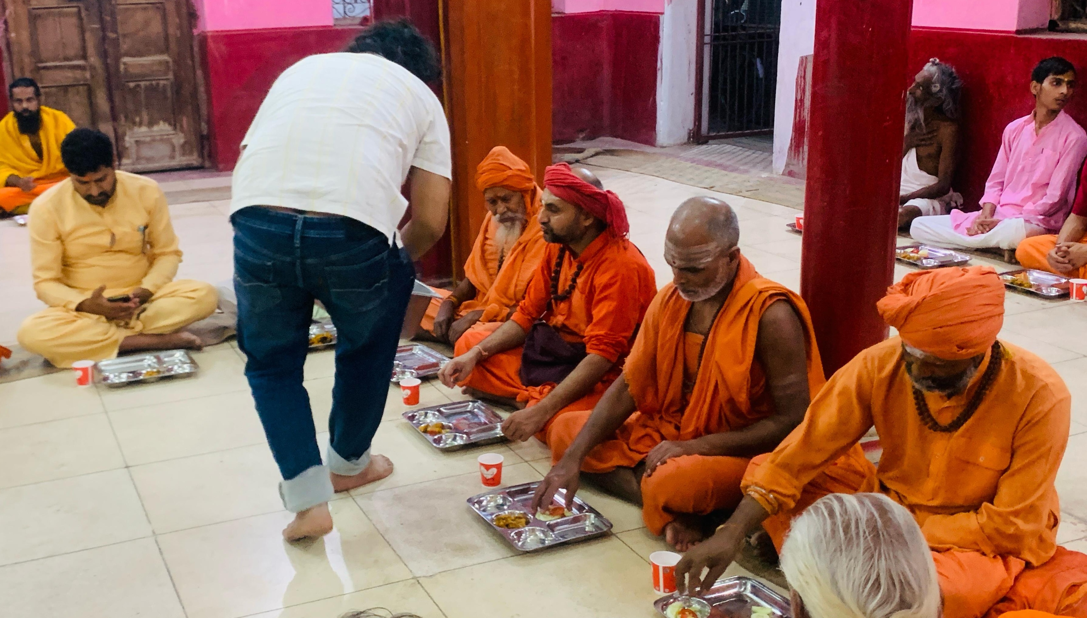 21 Brahmins 11 Sanyasis Bhojan Sewa