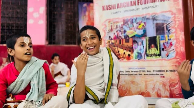 21 Batuk Brahmins Bhojan Sewa