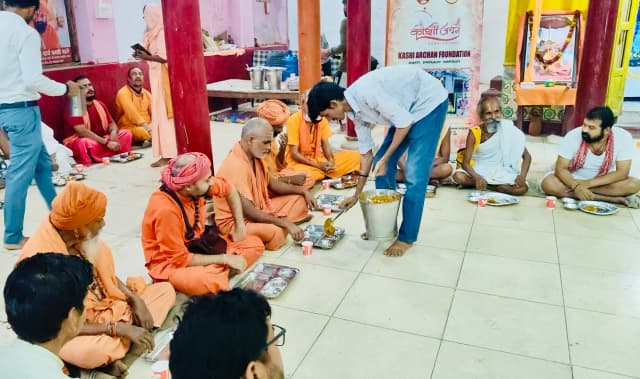 201 Sadhu & Pilgrim Bhojan